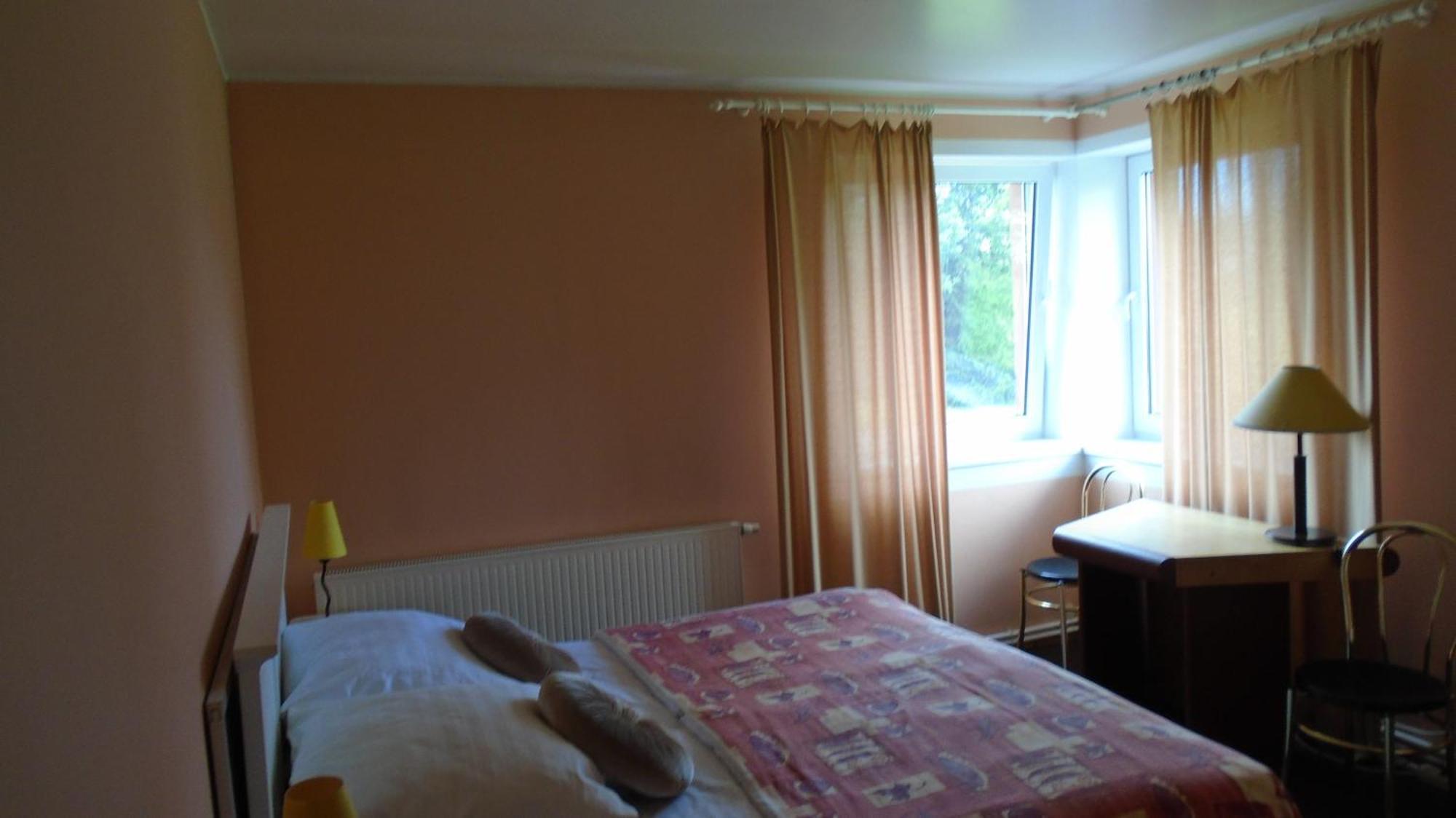 Hotel Getliin Saku Cameră foto